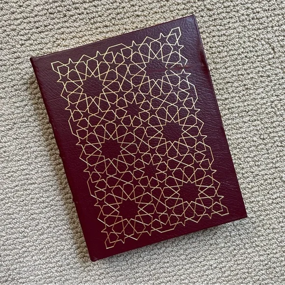 Don Quixote Hardcover Book - Picture 3 of 9